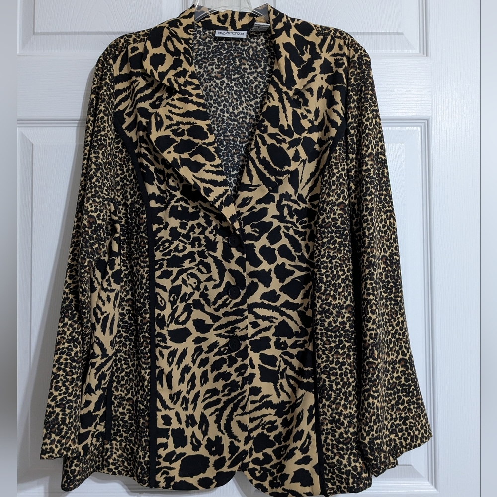 Apparenza Women's Plus Size Jacket